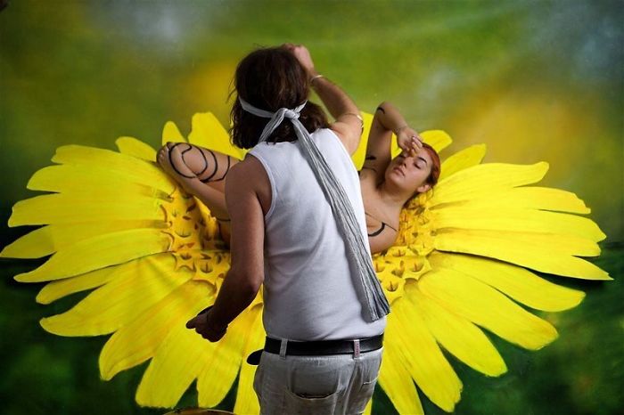 This Butterfly Is Actually A Woman Whose Entire Body Was Painted By Johannes Stötter This Butterfly Is Actually A Woman Whose Entire Body Was Painted By Johannes Stötter