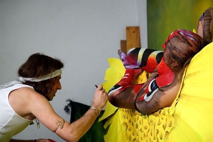 This Butterfly Is Actually A Woman Whose Entire Body Was Painted By Johannes Stötter This Butterfly Is Actually A Woman Whose Entire Body Was Painted By Johannes Stötter