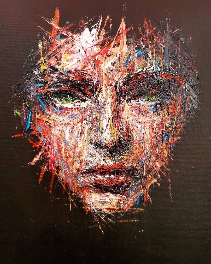 Self-Taught Artist Makes Amazing Female Portraits Based On Doodles