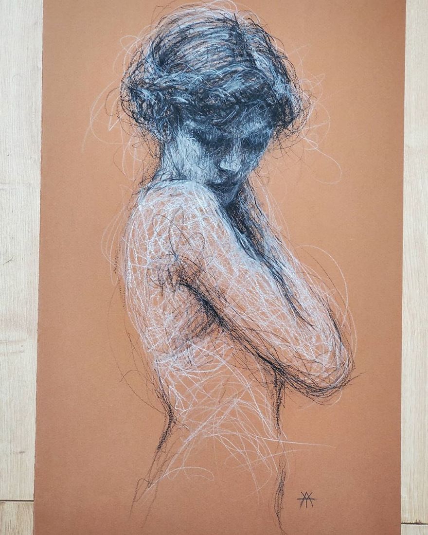 Self-Taught Artist Makes Amazing Female Portraits Based On Doodles