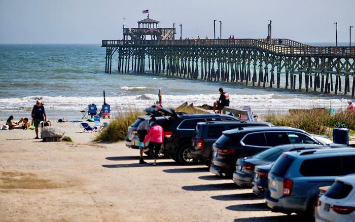 Social-Distance-South-Carolina-Pics