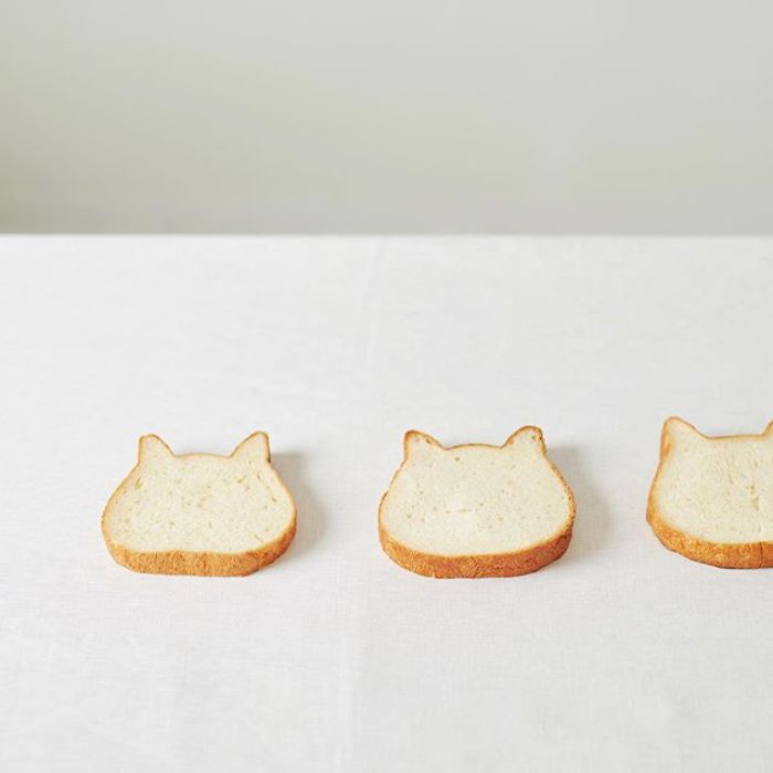 Japanese Bakery Makes Cat-Shaped Breads And They're Just Too Adorable