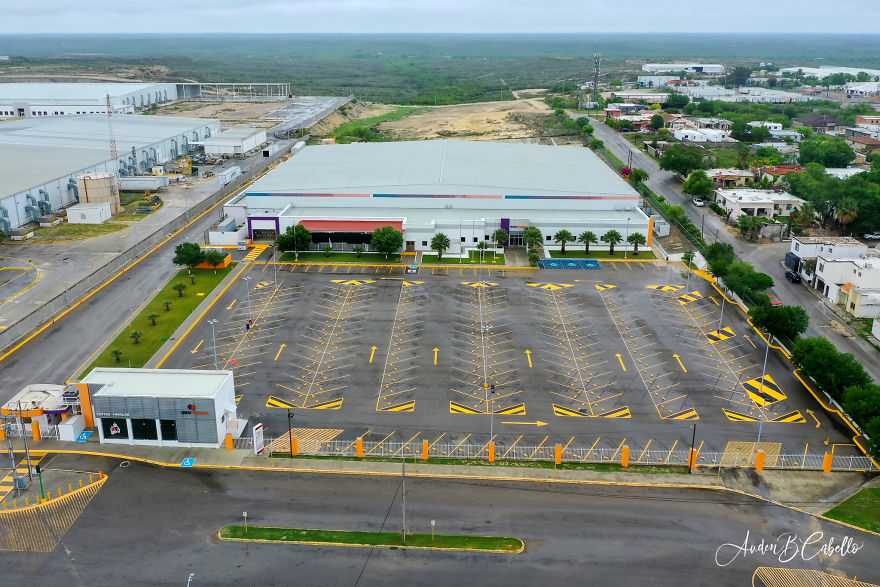 I Went Out And Took 19 Aerial Photos To Capture How Covid-19 Is Affecting Businesses In The Border Town Of Ciudad Acuña, Mexico.