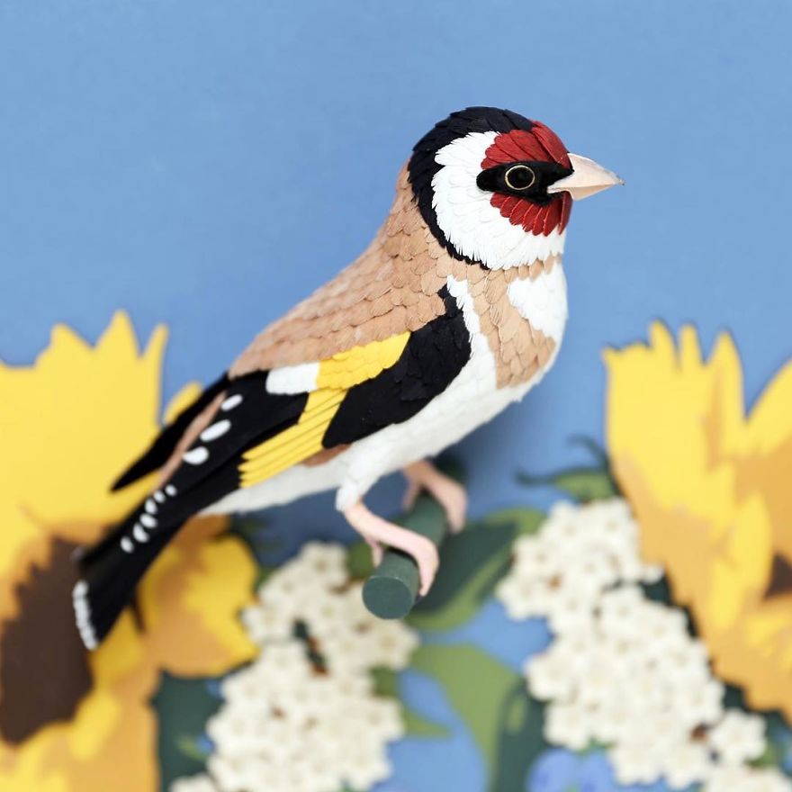 Colombian Artist Makes Unbelievable Paper Birds