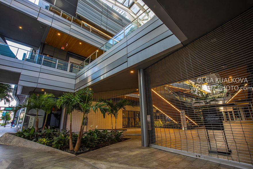 Downtown Miami, 9 Am