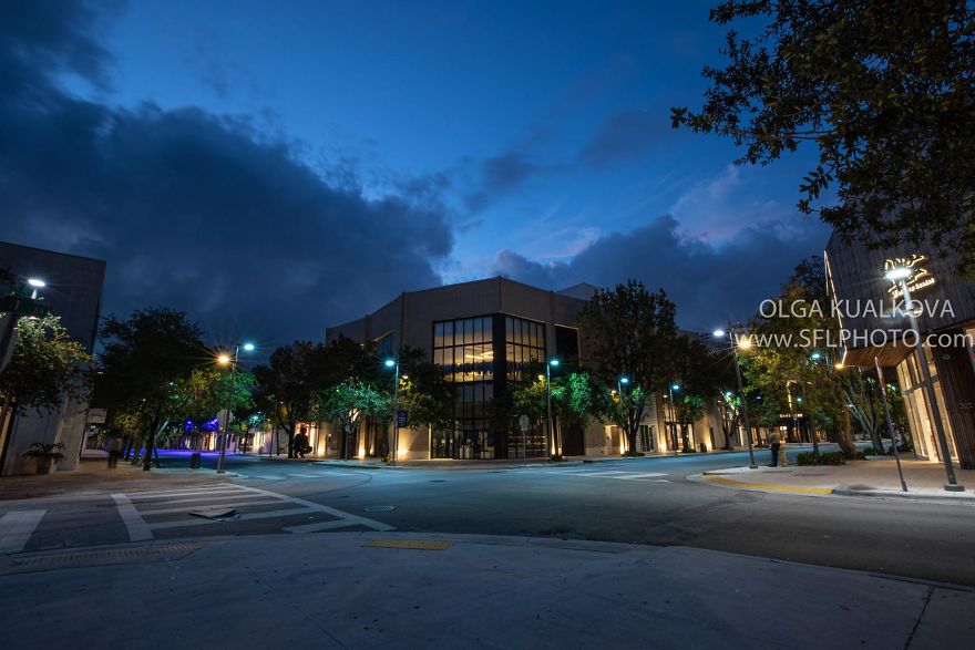 Design District Miami, 7 Am