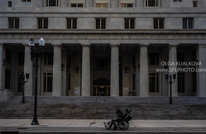Court House Downtown Miami, 8 Am