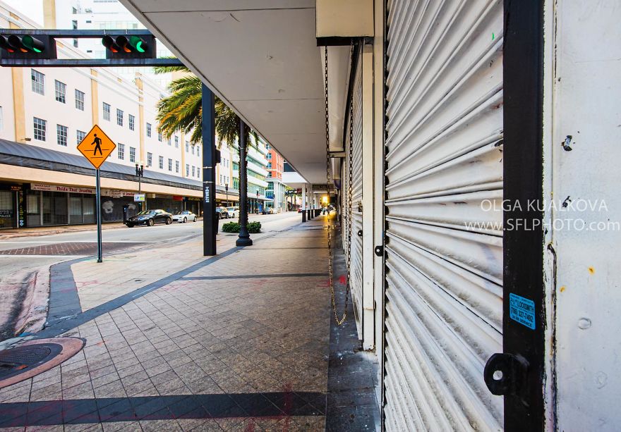 Downtown Miami, 8 Am