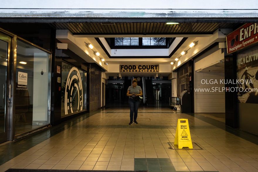 Downtown Miami, 8 Am