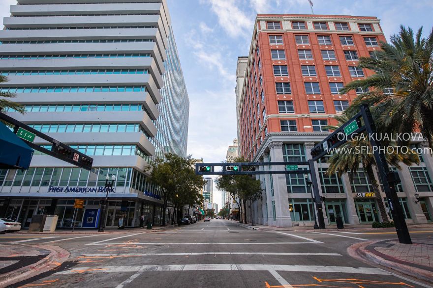 Downtown Miami, 8 Am