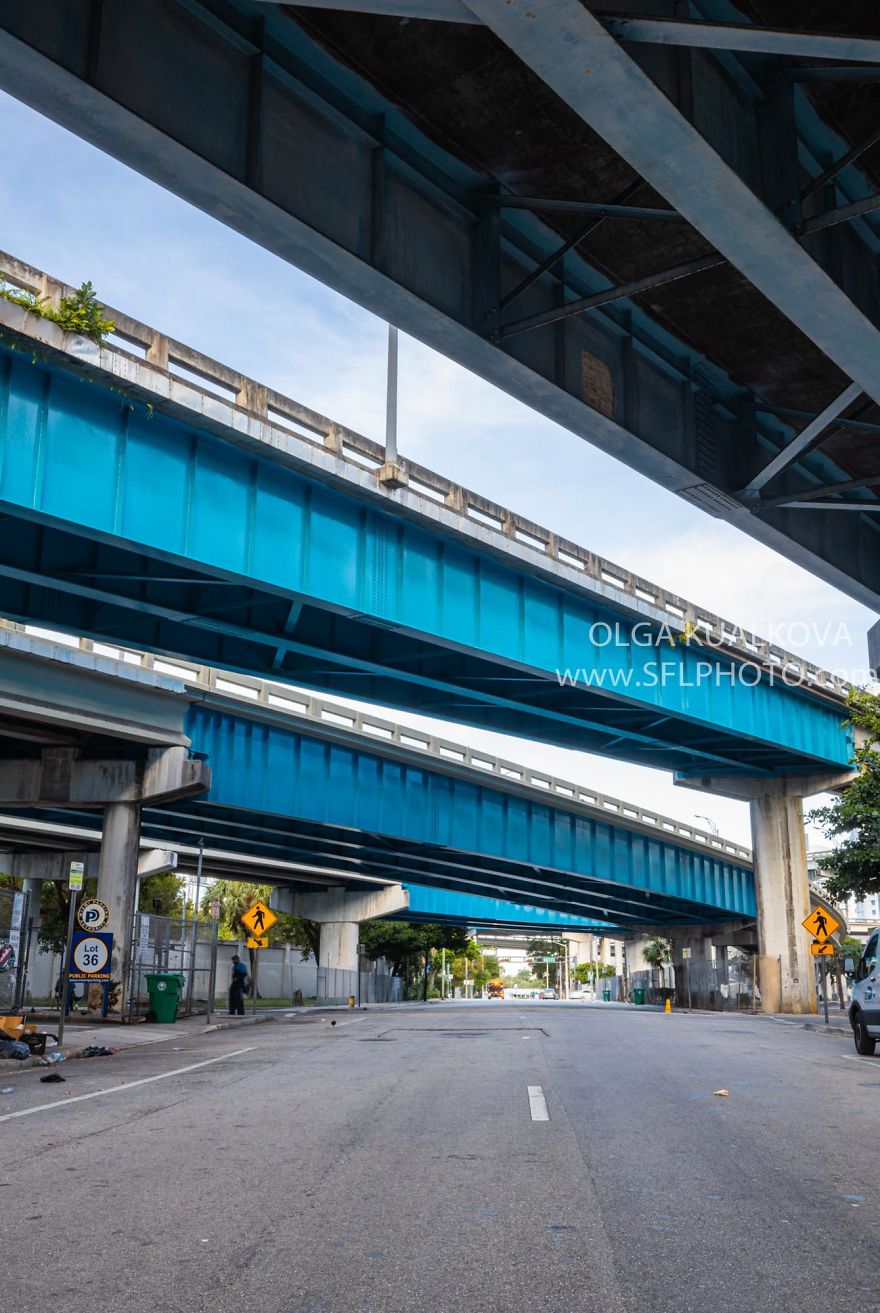 Downtown Miami, 9 Am