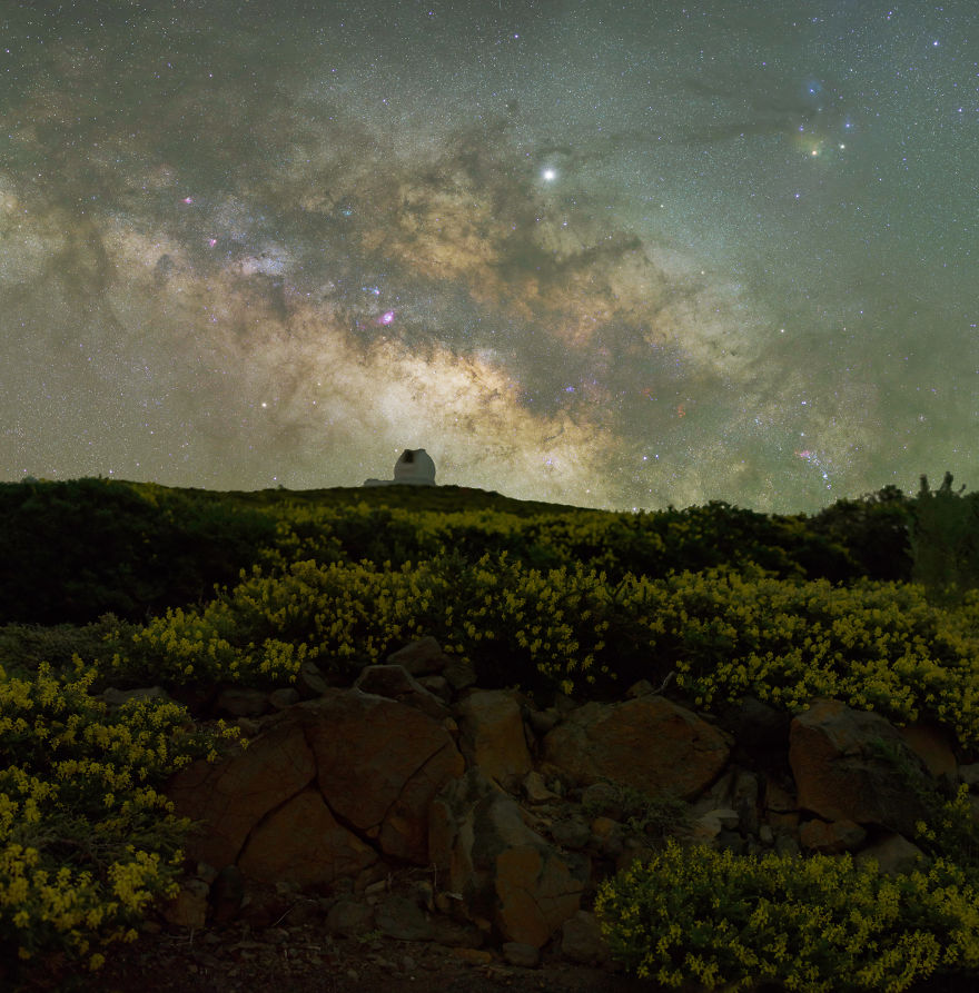 I Worked On A Building Site During Daytime To Explore The Infamous Night Sky Of La Palma At Night With My Camera I Worked On A Building Site During Daytime To Explore The Infamous Night Sky Of La Palma At Night With My Camera