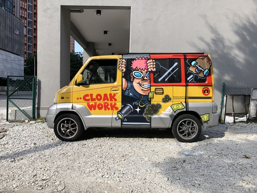 I Decorated Food Trucks With Colorful Graffiti