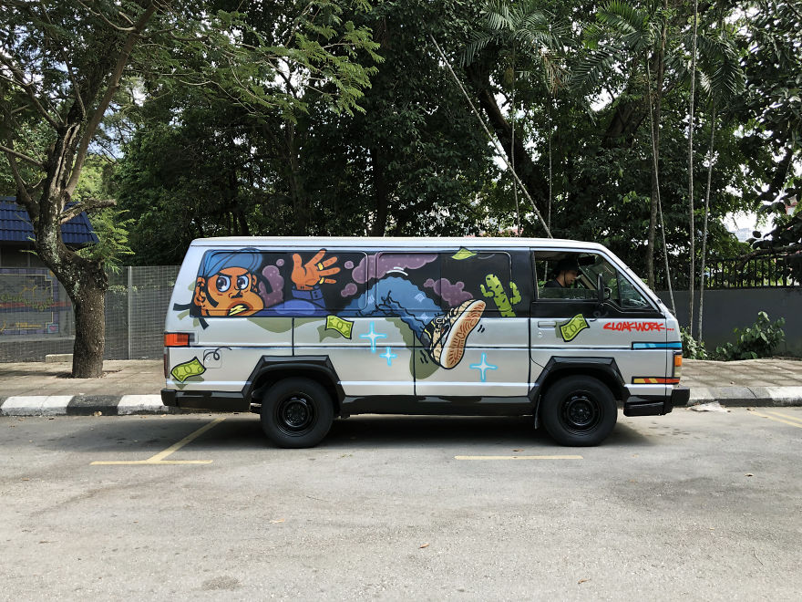 I Decorated Food Trucks With Colorful Graffiti