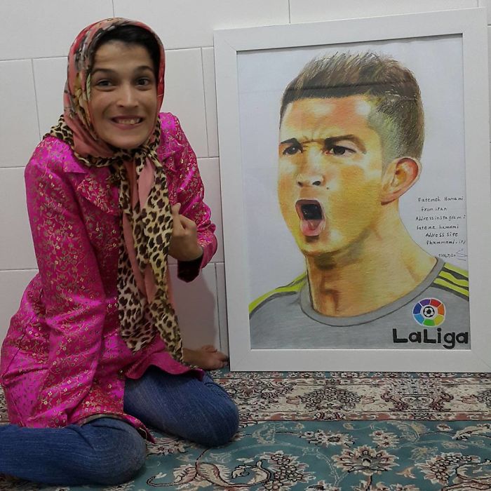 Disabled-Iranian-Artist-Draws-With-Feet-Fatemeh-Hammami-Nasrabadi