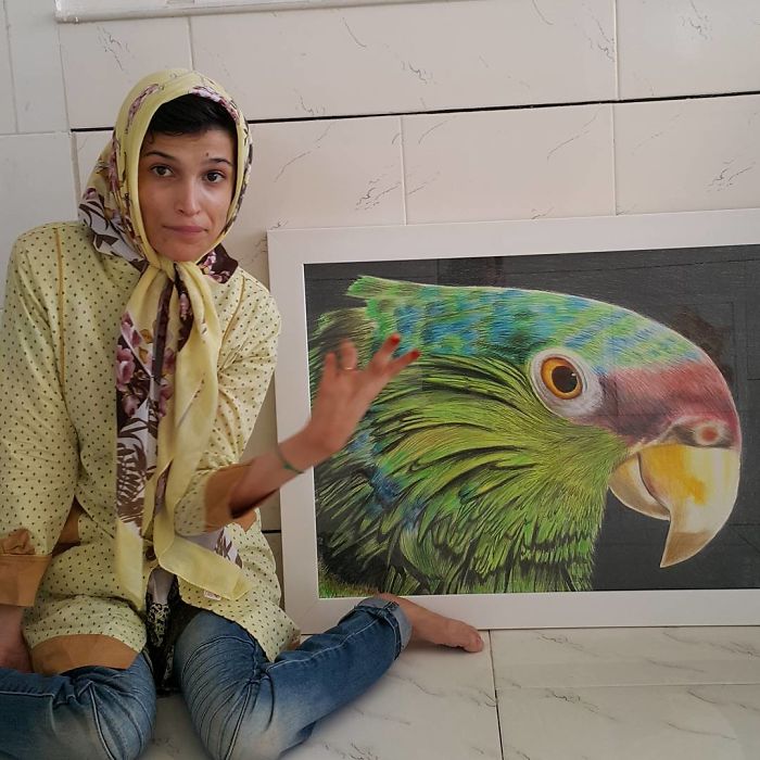 Disabled-Iranian-Artist-Draws-With-Feet-Fatemeh-Hammami-Nasrabadi