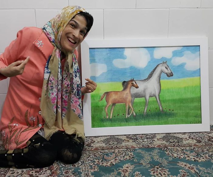 Disabled-Iranian-Artist-Draws-With-Feet-Fatemeh-Hammami-Nasrabadi