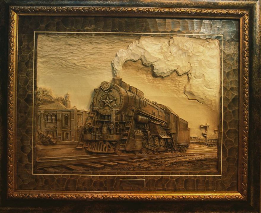 Master From Russia Carves Amazing Paintings From Wood