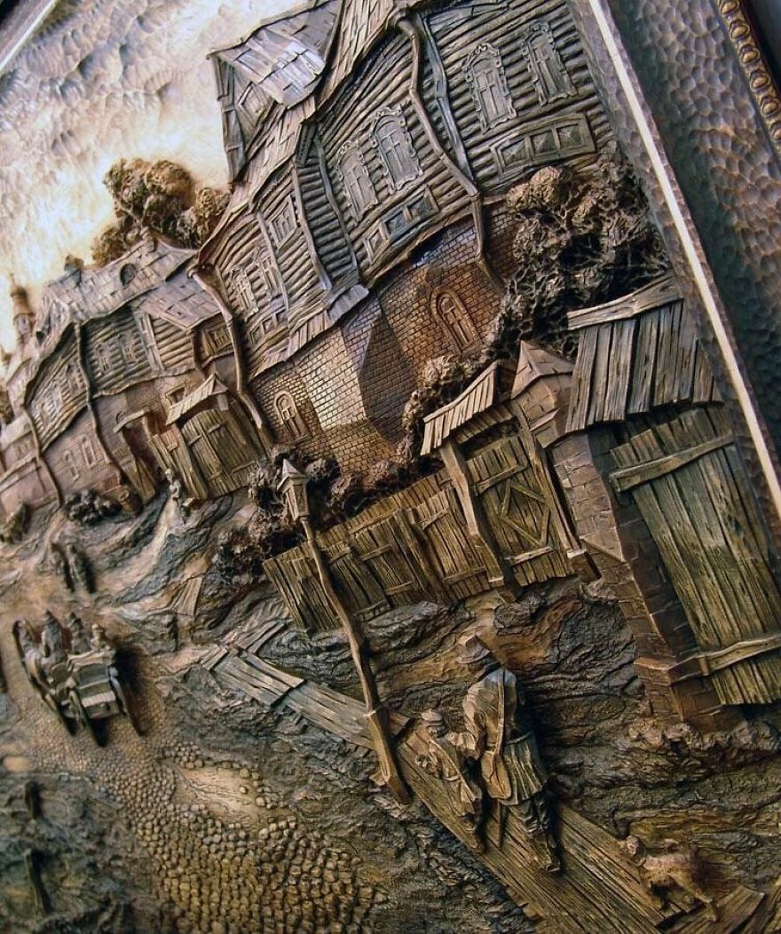 Master From Russia Carves Amazing Paintings From Wood
