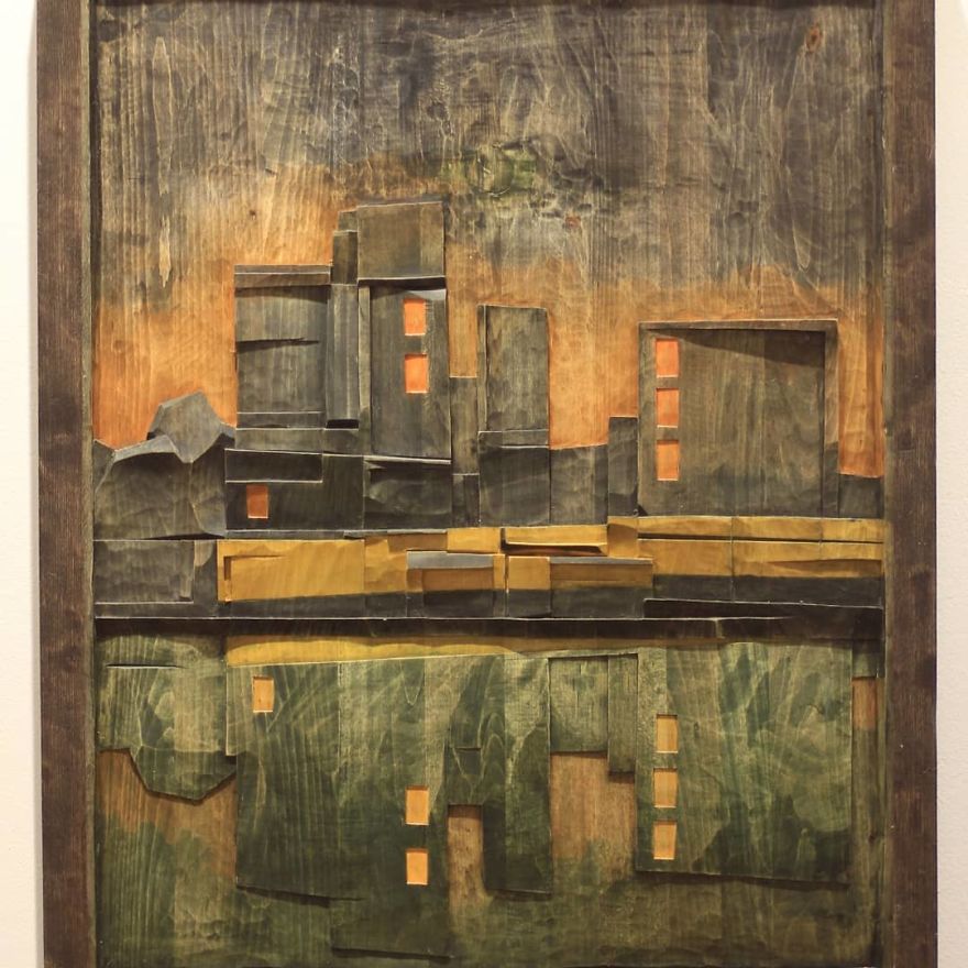 Master From Russia Carves Amazing Paintings From Wood