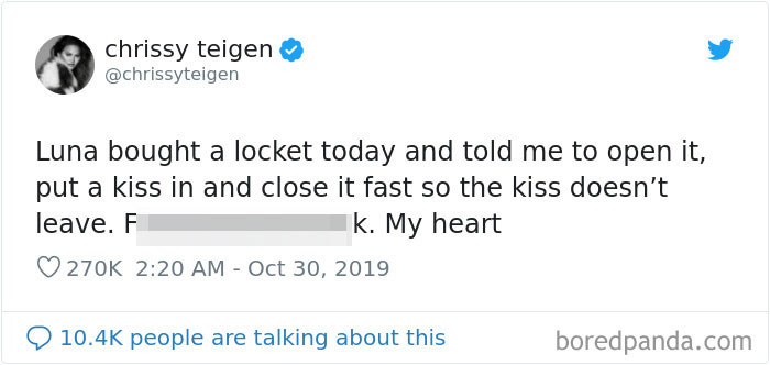 Christine Teigen Tweets