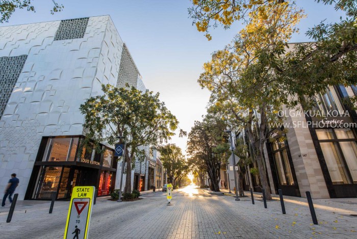 I Photographed The Deserted Streets Of Miami Design District During The Quarantine