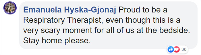 US Doctors Paste Photos Of Them Smiling On Their Protective Suits To Reassure COVID-19 Patients US Doctors Paste Photos Of Them Smiling On Their Protective Suits To Reassure COVID-19 Patients