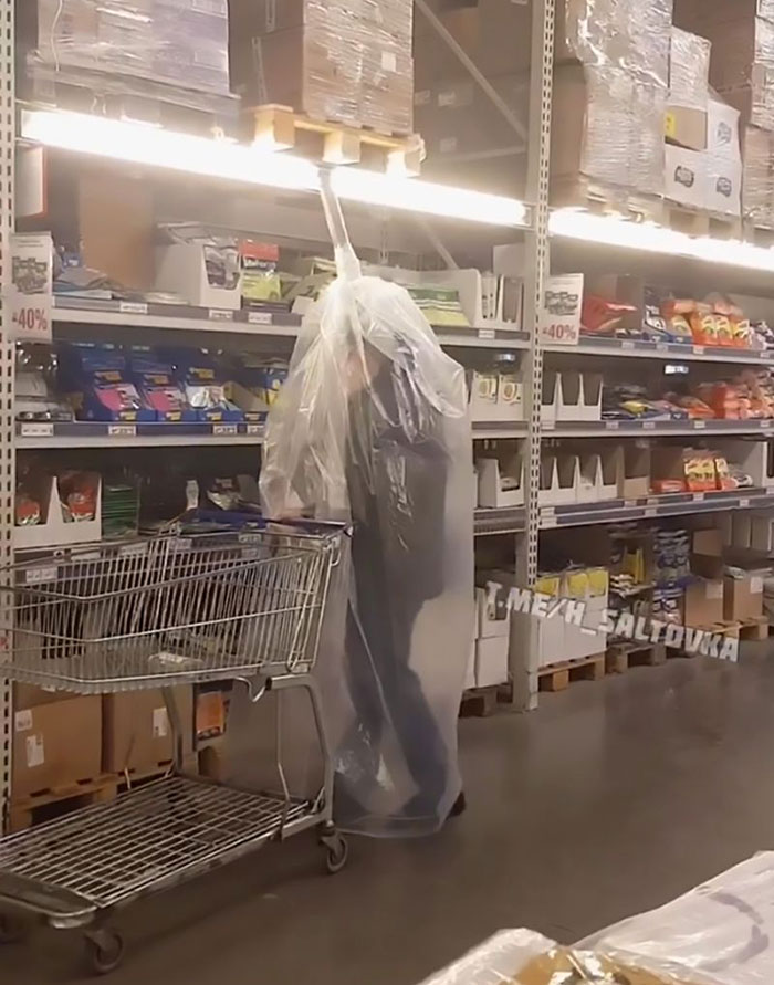 Man's 'Genius' Way Of Protecting Himself During Coronavirus Pandemic