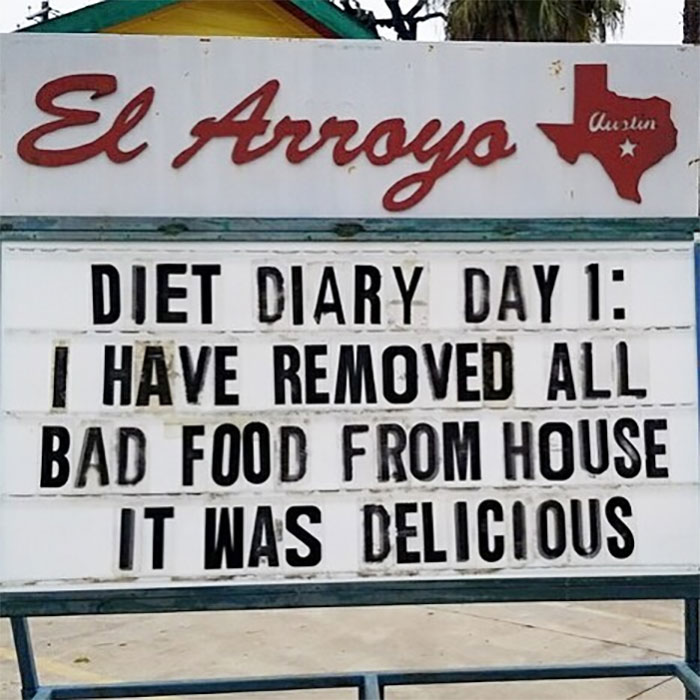 Funny-Restaurant-Signs-El-Arroyo-Texas