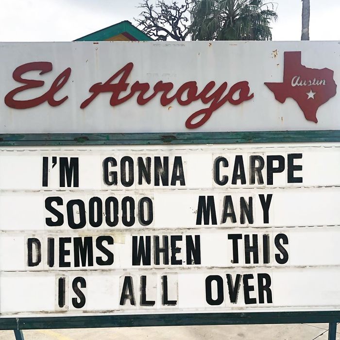 Funny-Restaurant-Signs-El-Arroyo-Texas