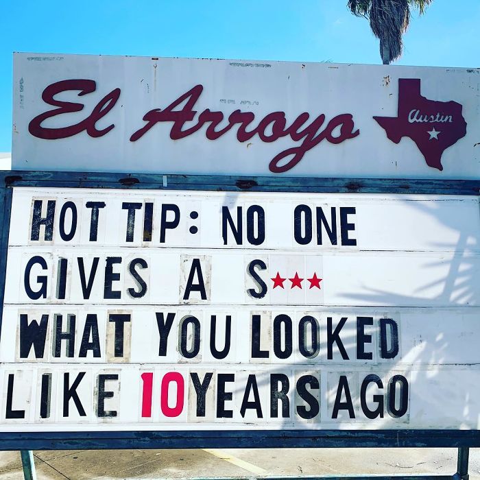 Funny-Restaurant-Signs-El-Arroyo-Texas