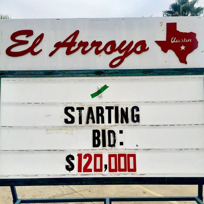 Funny-Restaurant-Signs-El-Arroyo-Texas