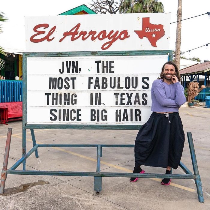 Funny-Restaurant-Signs-El-Arroyo-Texas