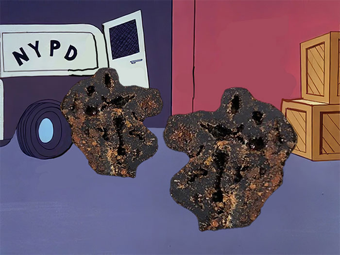 Guy Opens A Can Of Spider-Man Pasta From 1995