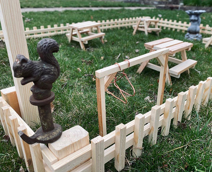 Man Uses Quarantine Time Creatively And Builds A Tiny Restaurant For Animals In His Yard