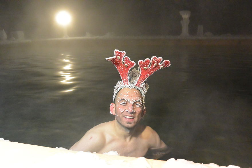 Hair Freezing Contest