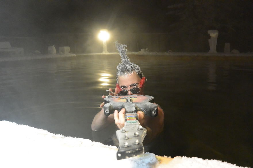 Hair Freezing Contest