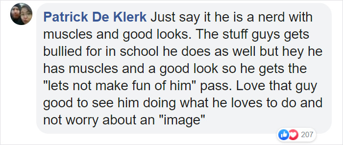 Actor Henry Cavill Is Keeping Himself Busy During Lockdown By Painting Warhammer Minis