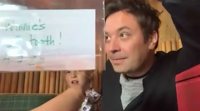 Jimmy Fallon's Daughter Loses A Tooth And Excitedly Crashes Her Dad's Interview Jimmy Fallon's Daughter Loses A Tooth And Excitedly Crashes Her Dad's Interview