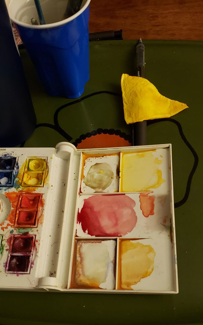 Boyfriend Goes Above And Beyond To Eat The Last Dorito Without His GF Knowing, And His Hilarious Plan Works Boyfriend Goes Above And Beyond To Eat The Last Dorito Without His GF Knowing, And His Hilarious Plan Works