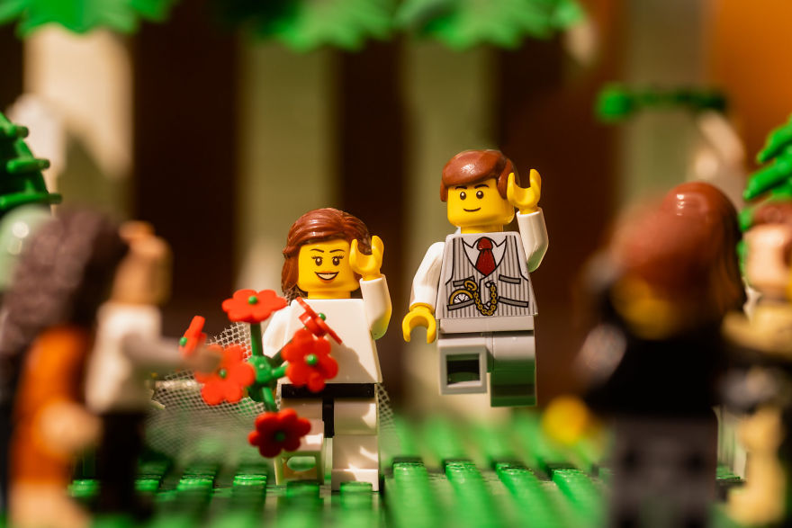 Isolated Photographer Shoots A Wedding Using His LEGOs And The Pics Are Hilariously Good Isolated Photographer Shoots A Wedding Using His LEGOs And The Pics Are Hilariously Good
