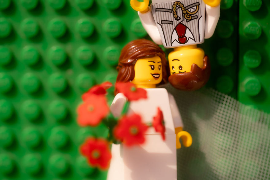 Isolated Photographer Shoots A Wedding Using His LEGOs And The Pics Are Hilariously Good