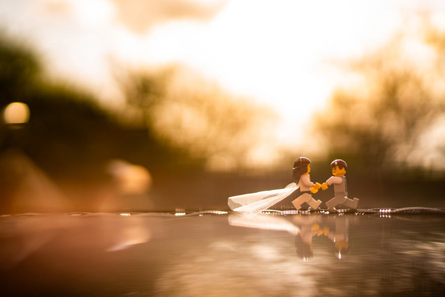 Isolated Photographer Shoots A Wedding Using His LEGOs And The Pics Are Hilariously Good Isolated Photographer Shoots A Wedding Using His LEGOs And The Pics Are Hilariously Good