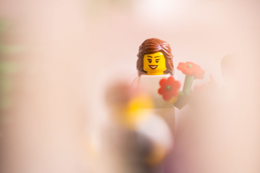 Isolated Photographer Shoots A Wedding Using His LEGOs And The Pics Are Hilariously Good