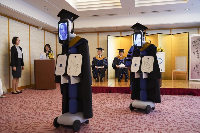 Japanese University Found A Genius Solution For Their Graduation Ceremony During The Coronavirus Pandemic