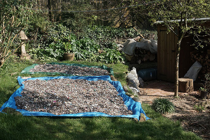 Man Takes Home 551lbs Of Trash From The Beach, Sorts It Out In His Backyard And Shares Interesting Finds Man Takes Home 551lbs Of Trash From The Beach, Sorts It Out In His Backyard And Shares Interesting Finds