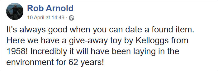 Man Takes Home 551lbs Of Trash From The Beach, Sorts It Out In His Backyard And Shares Interesting Finds Man Takes Home 551lbs Of Trash From The Beach, Sorts It Out In His Backyard And Shares Interesting Finds