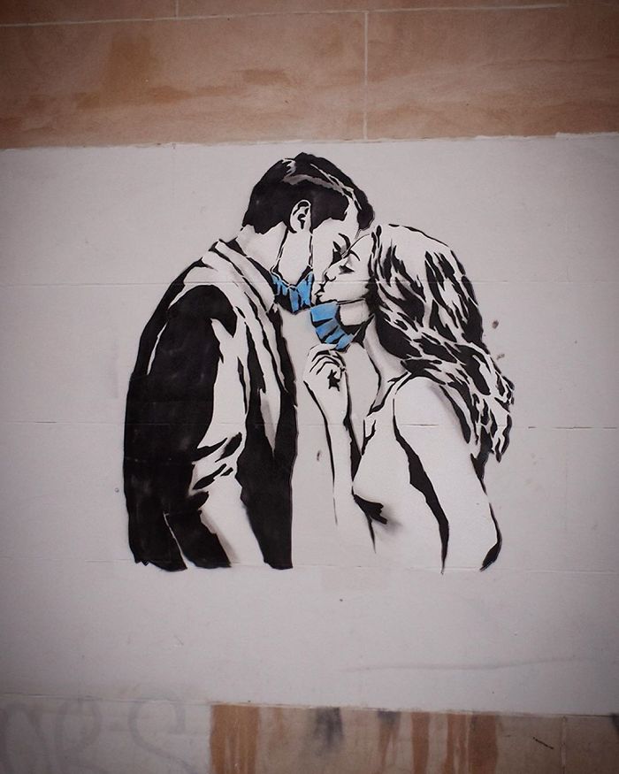 Glasgow, UK. Artist: The Rebel Bear