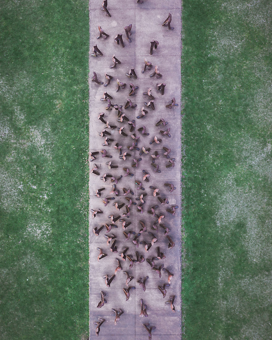 "Nierozpoznani" Sculpture In Poznan (Poland)