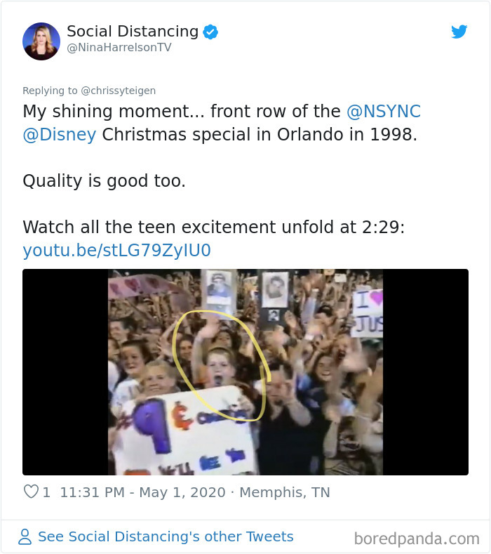 People-Share-Their-1-Minute-Of-Fame-Stories-Chrissy-Teigen